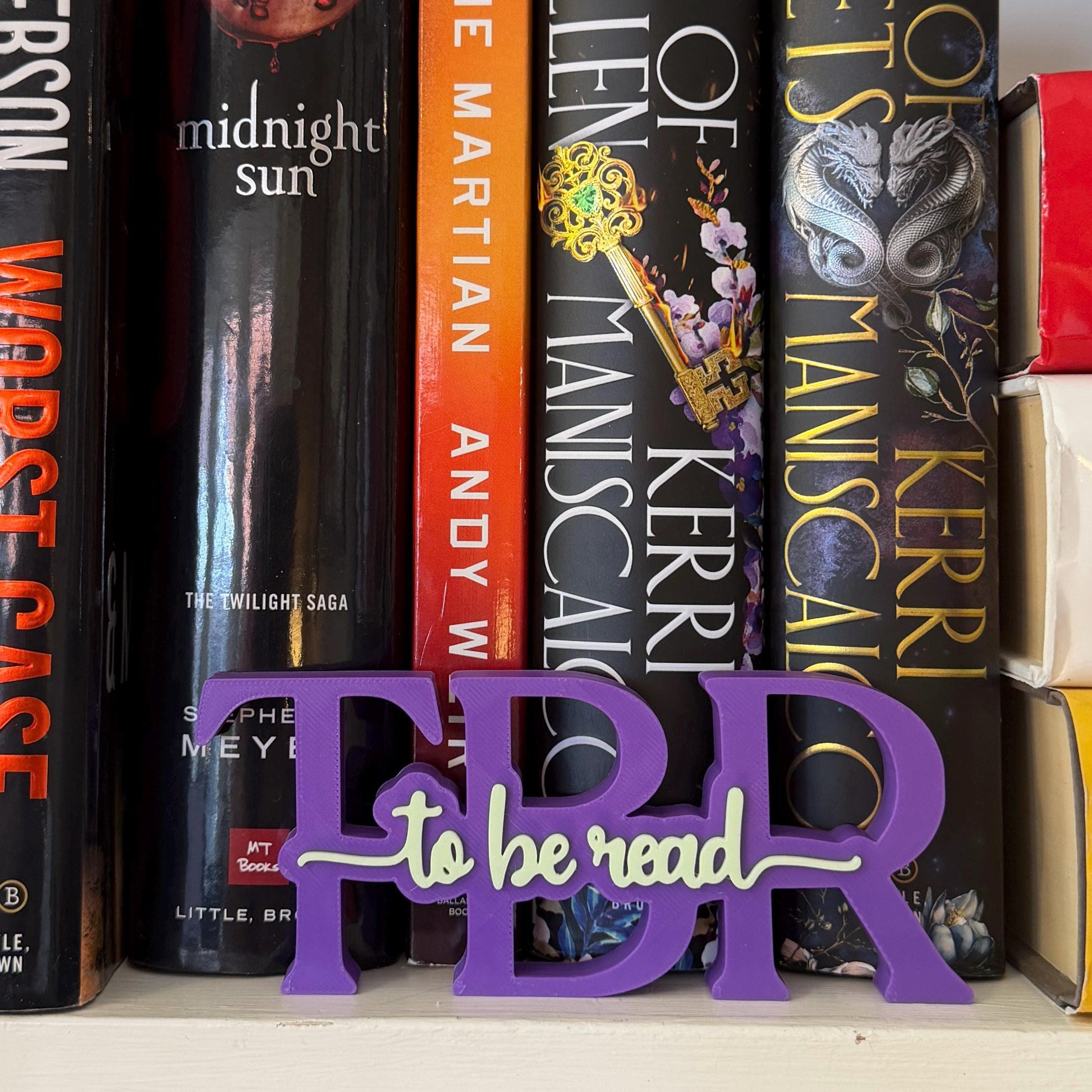 TBR To Be Read Bookshelf Sign | Shelf Sitter